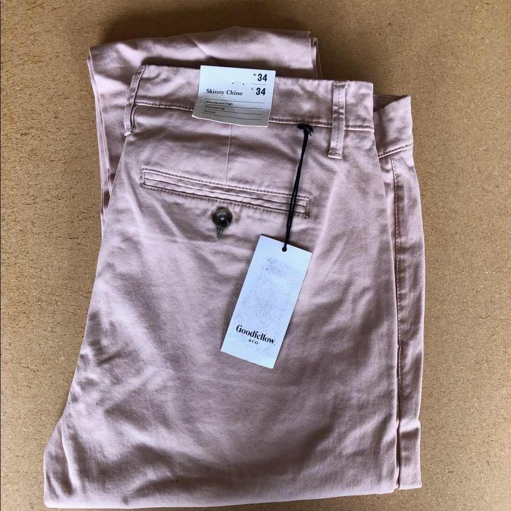 ***BRAND NEW*** TAGS STILL ATTACHED***